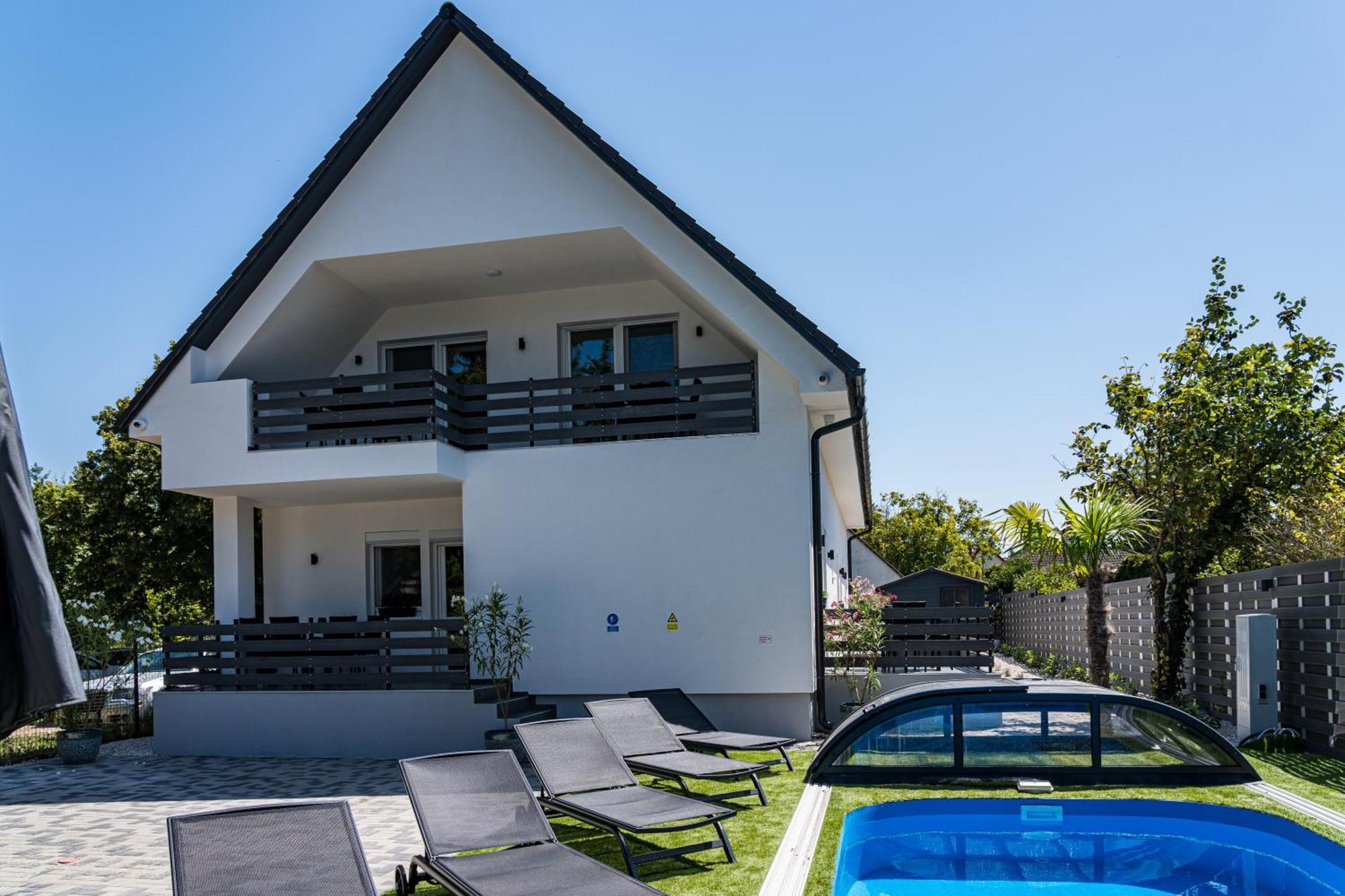 שיופוק Balatonic Lime Apartmanhaz מראה חיצוני תמונה