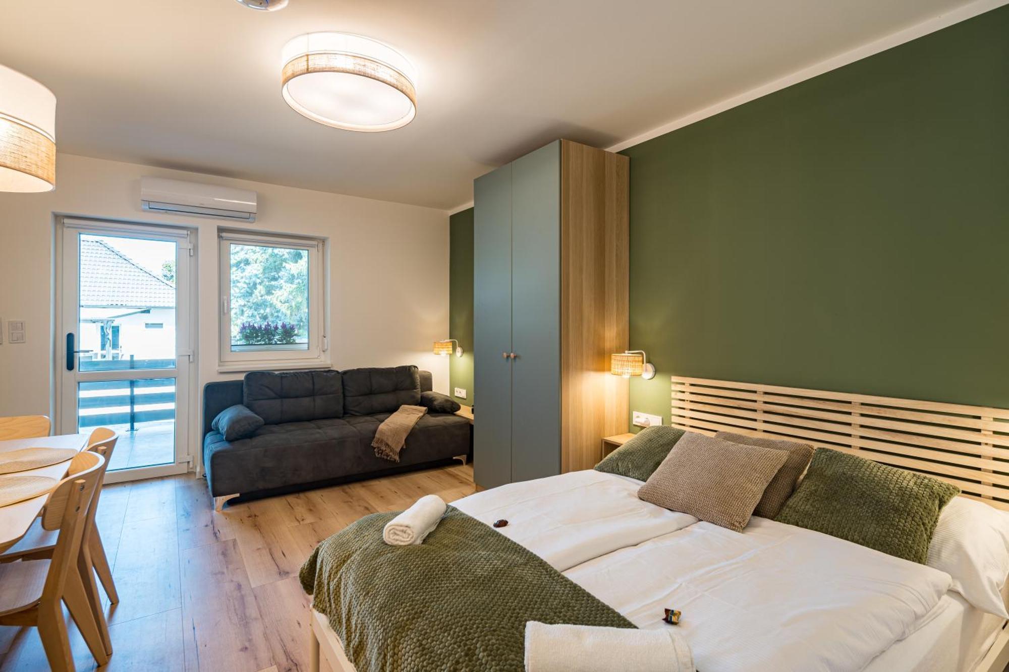 שיופוק Balatonic Lime Apartmanhaz מראה חיצוני תמונה